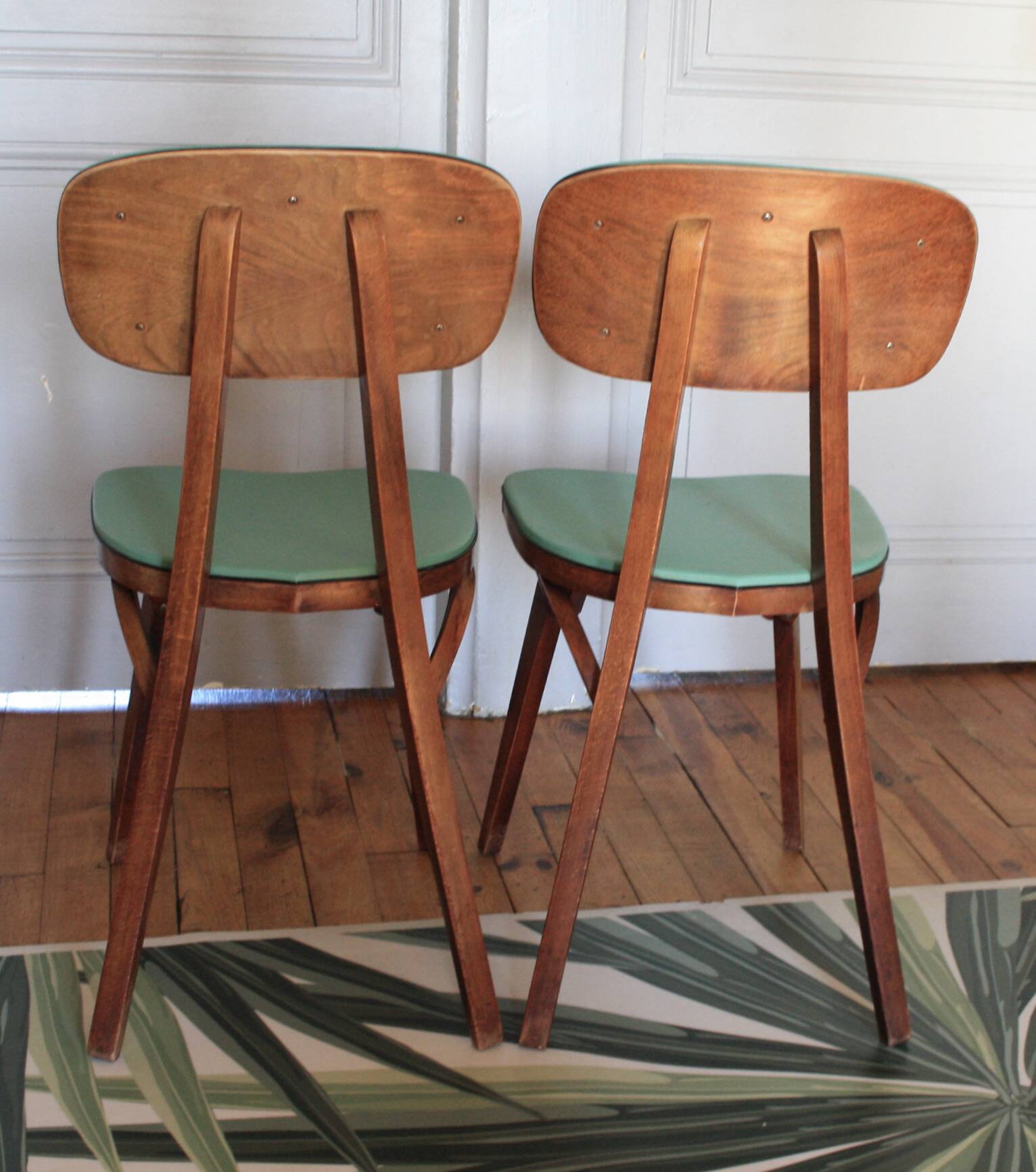 Baumann Green Heart Chairs