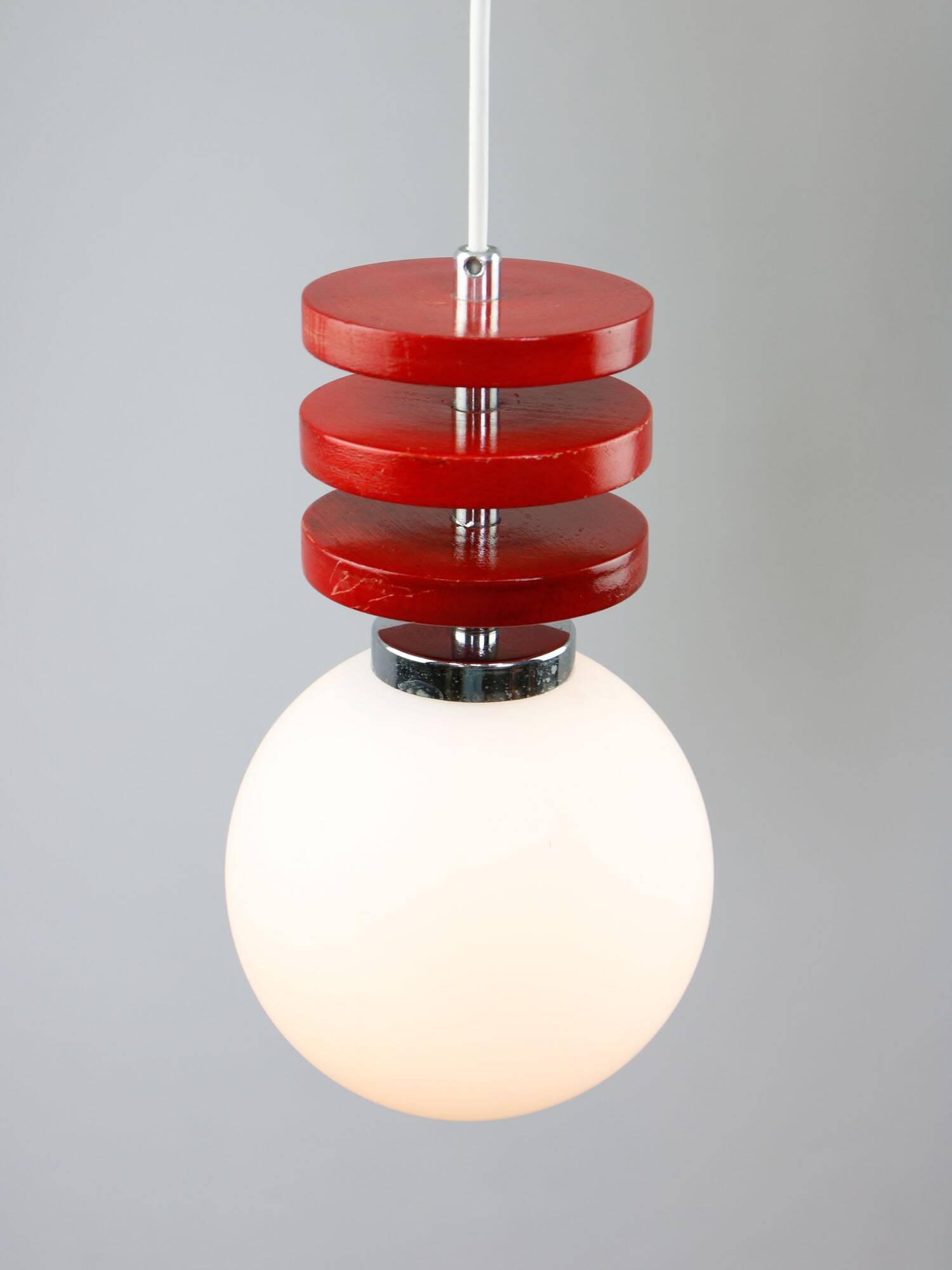 Vintage Italian Red Disc Pendant Lamp In Chrome and Wood, 1970s