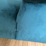 Art-deco rest bed