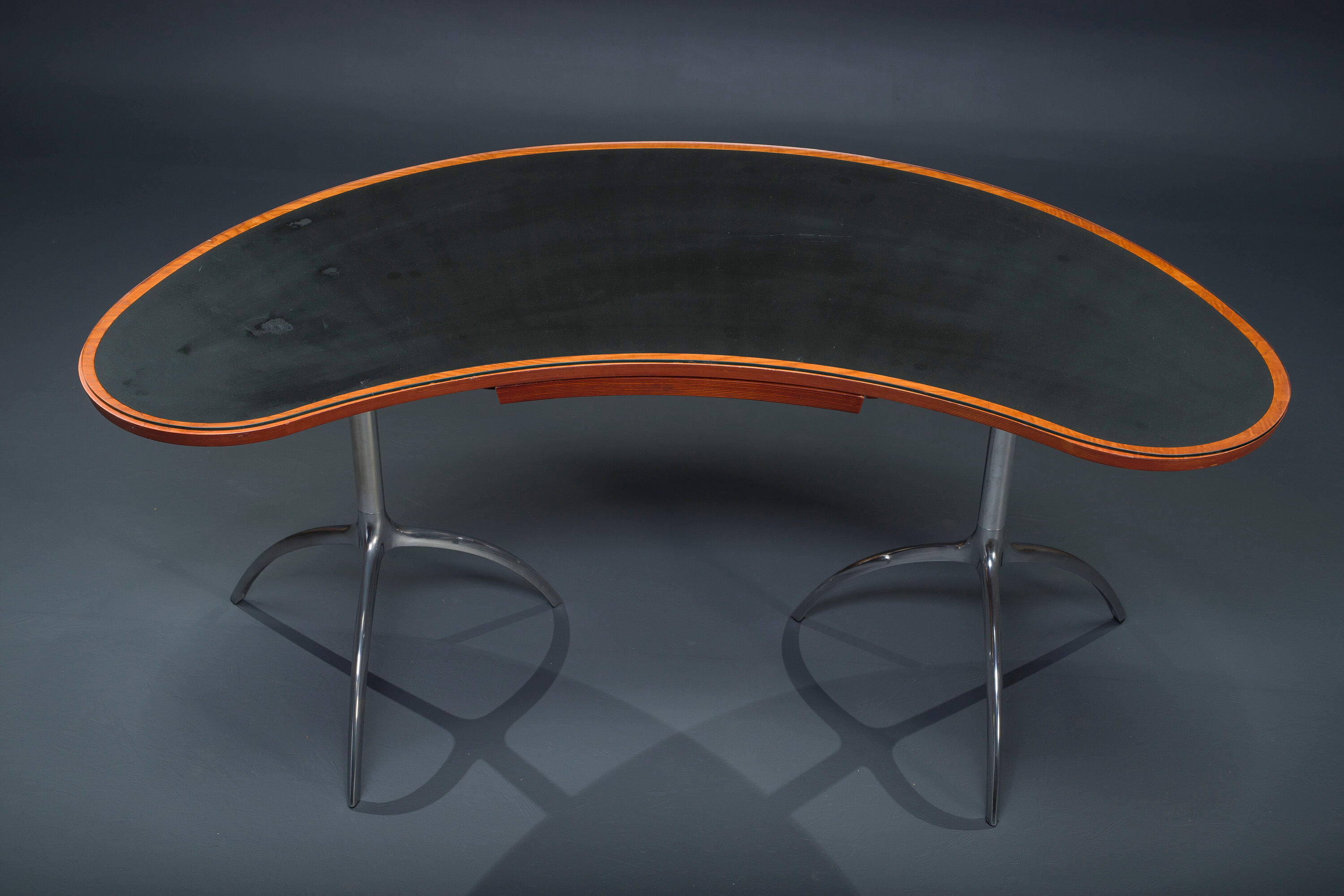 Modell 909 desk of Paolo Rizzatto for Alias, 2000s | Selency