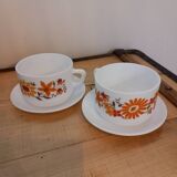 Pair of 2 vintage cups with saucers