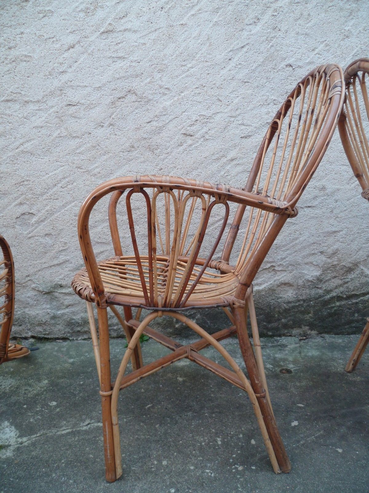 Suite of 4 chairs in bamboo wood curved