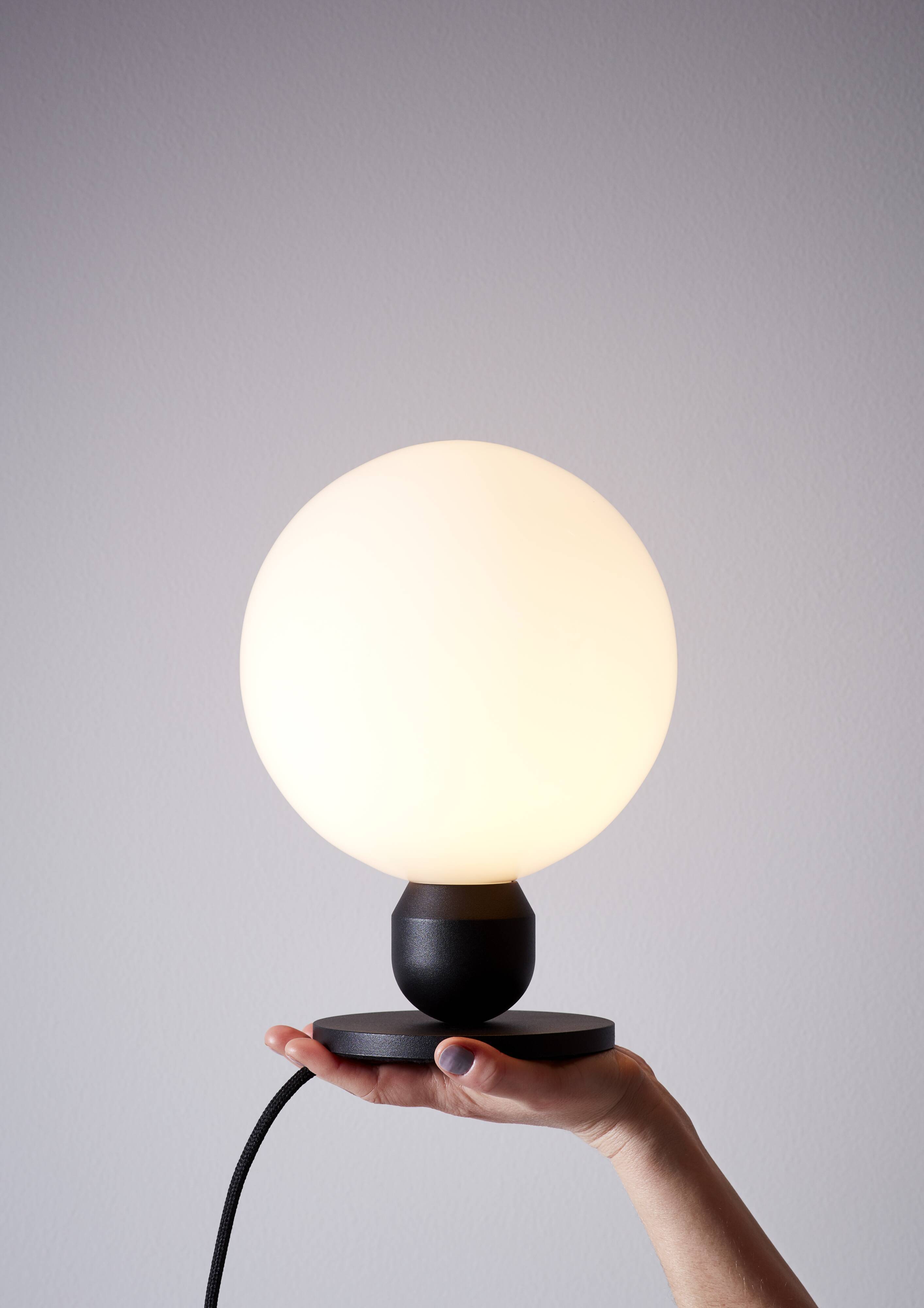 Table lamp atom black structure herstal