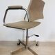 Chaise de bureau vintage beige clair par Kovona, Tchécoslovaquie, années 1970
