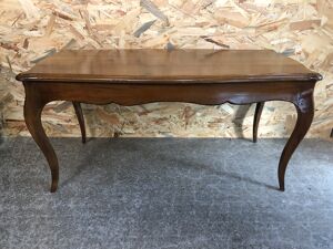 Table basse style louis XV bois chevillé pieds courbés vintage