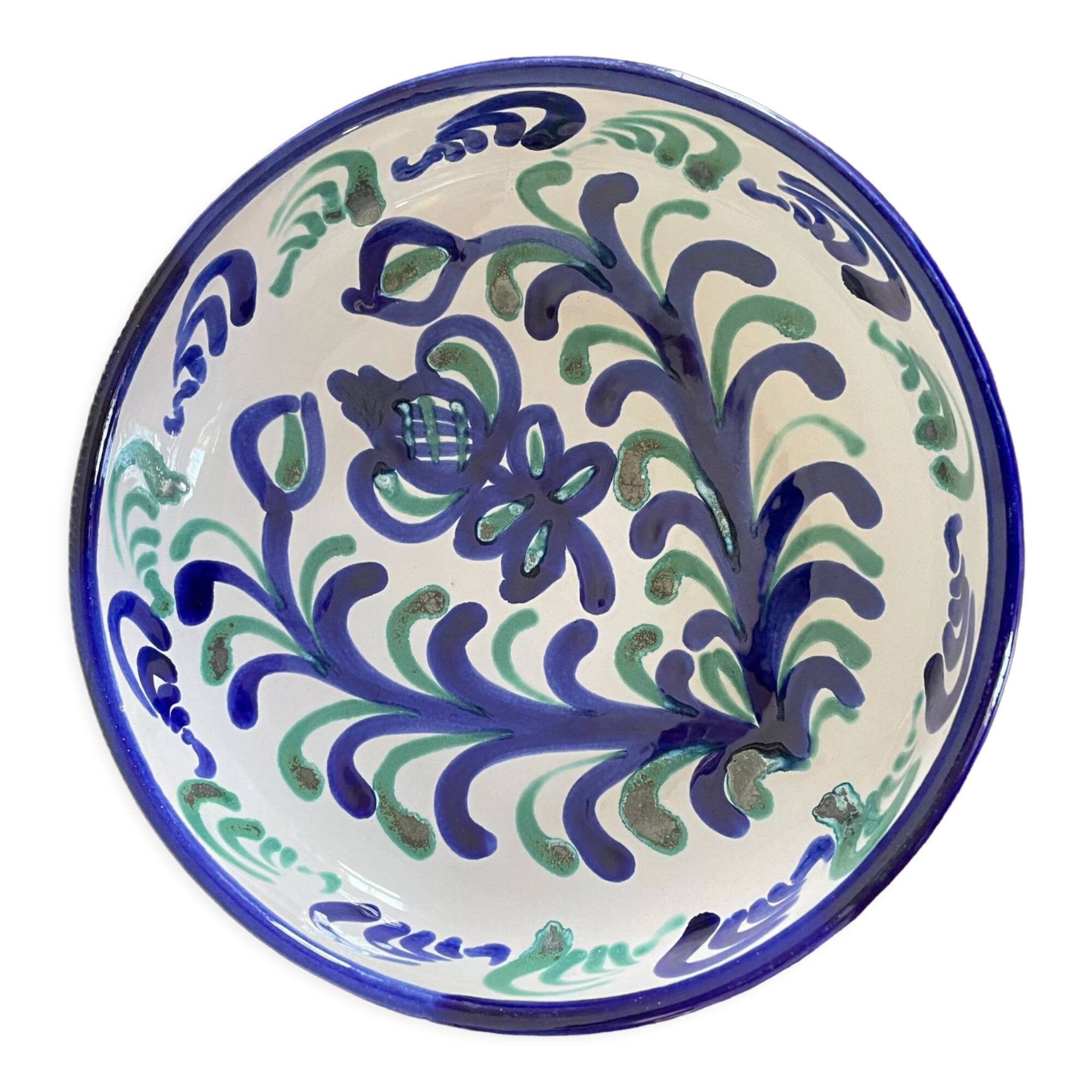 Hollow plate in ceramic from Granada.