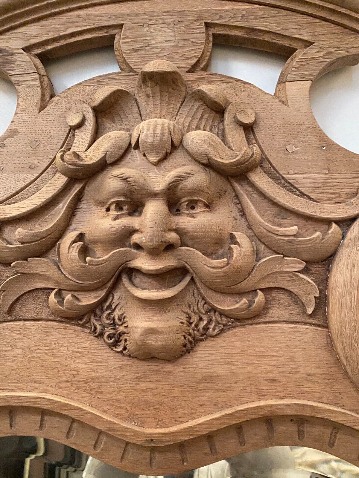 Coat rack and umbrella in carved oak XX century