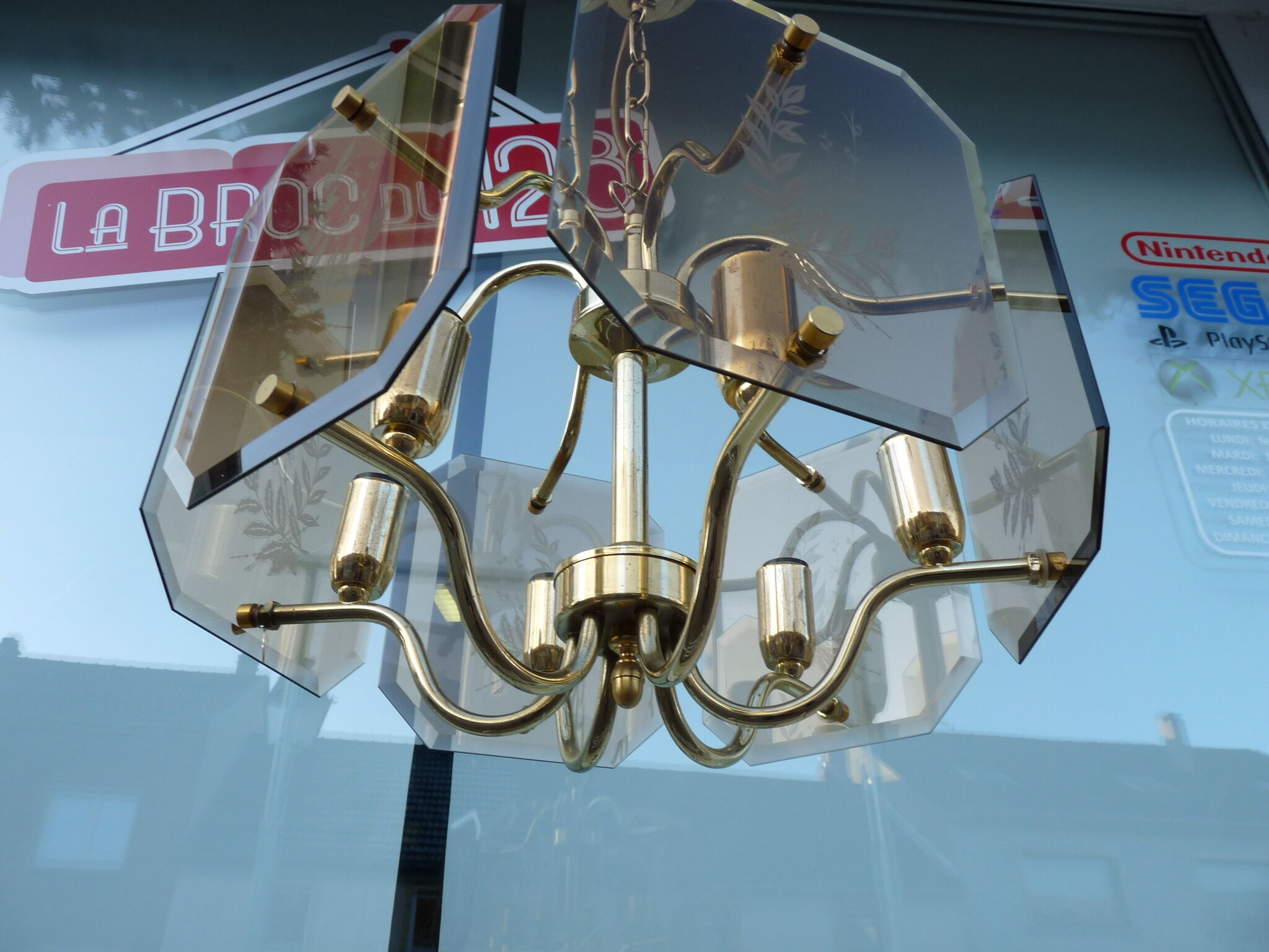 Golden chandelier 6 bevelled smoky glass lights