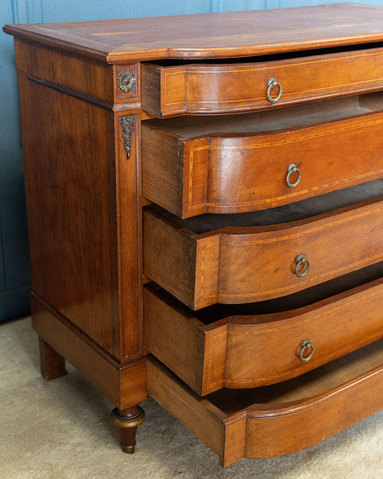 Chest of drawers 1900 Louis XVI style Marquetry 5 drawers