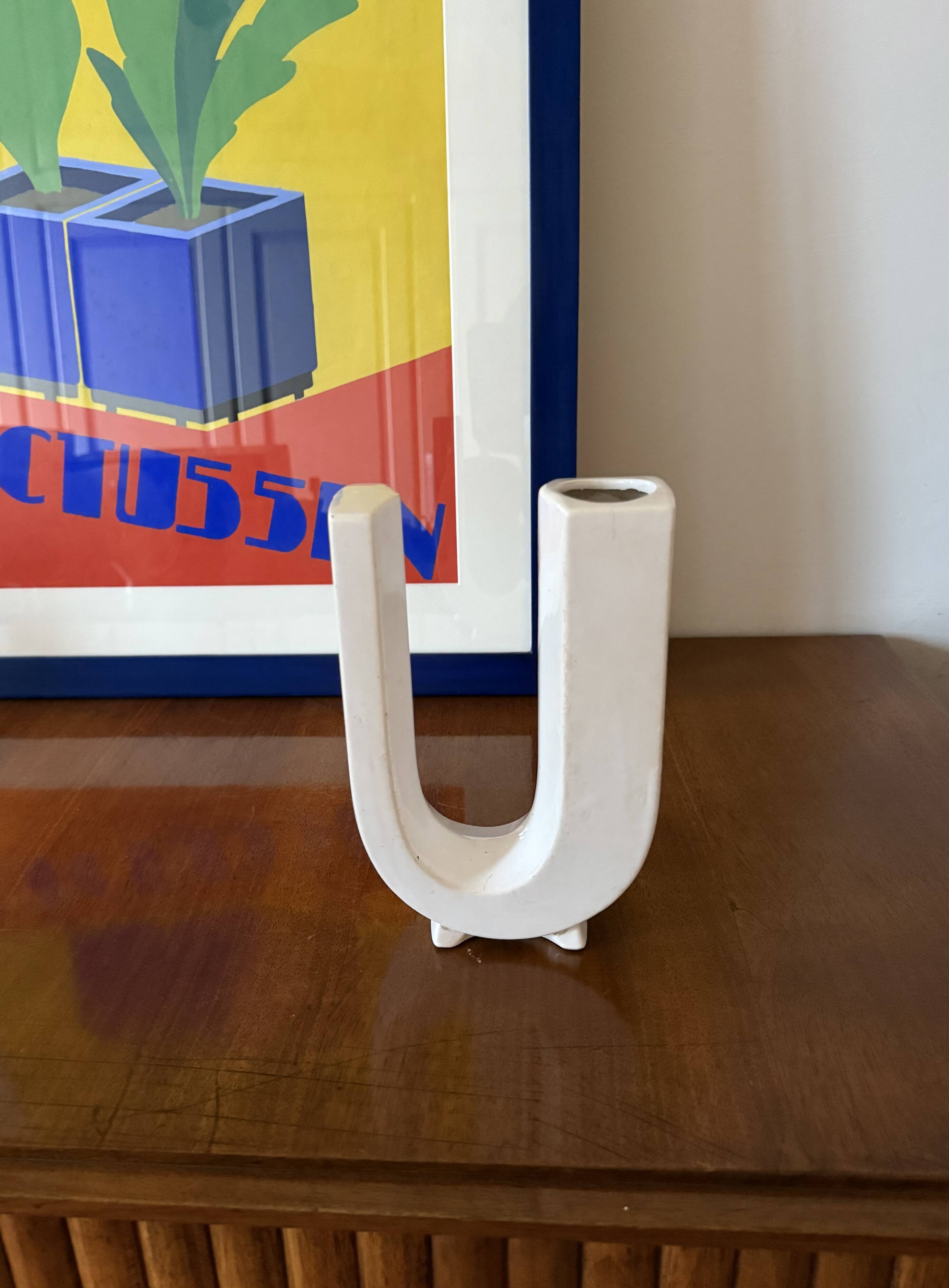 Space age U letter shaped solifleur vase, Marcel Radureau France 1970