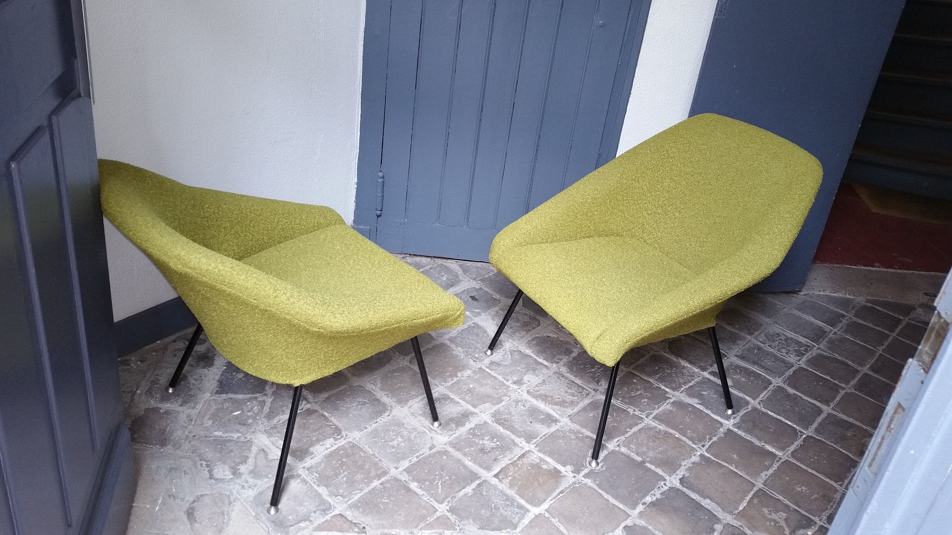 Set of 2 chairs 50 60 year cocktails