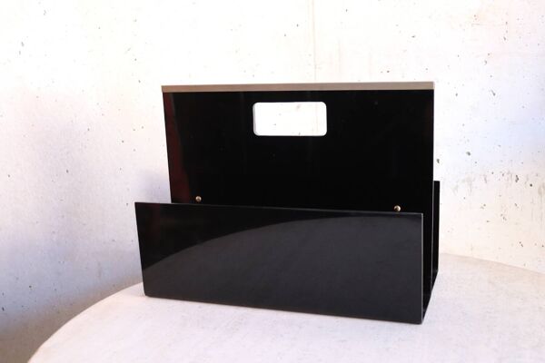 Porte revues 70's plexi noir Roche bobois