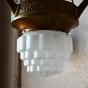 Art Deco lustre in brass and frosted pressed glass from the 1930s.