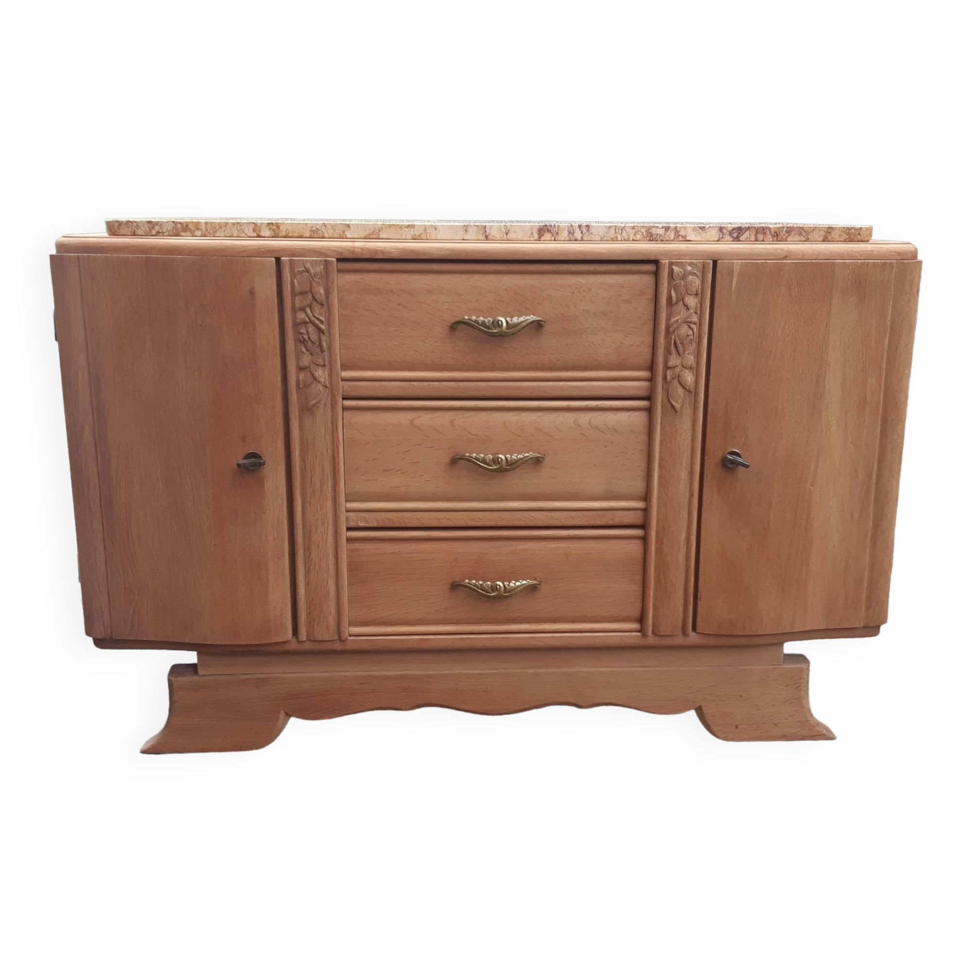 Art Deco buffet in raw oak wood.