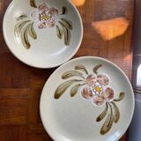 6 flat and deep stoneware plates