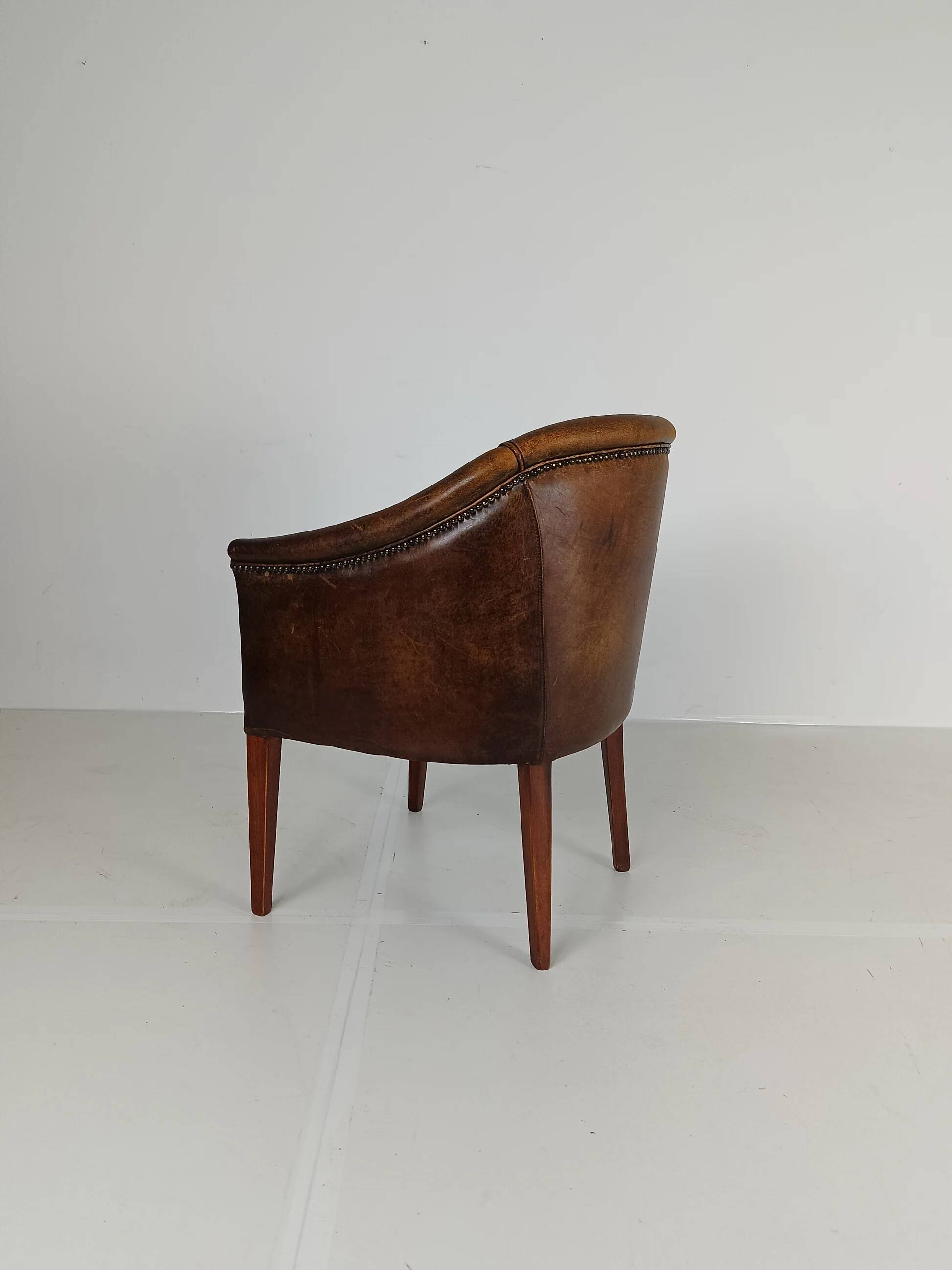 Sheep leather (desk) chair