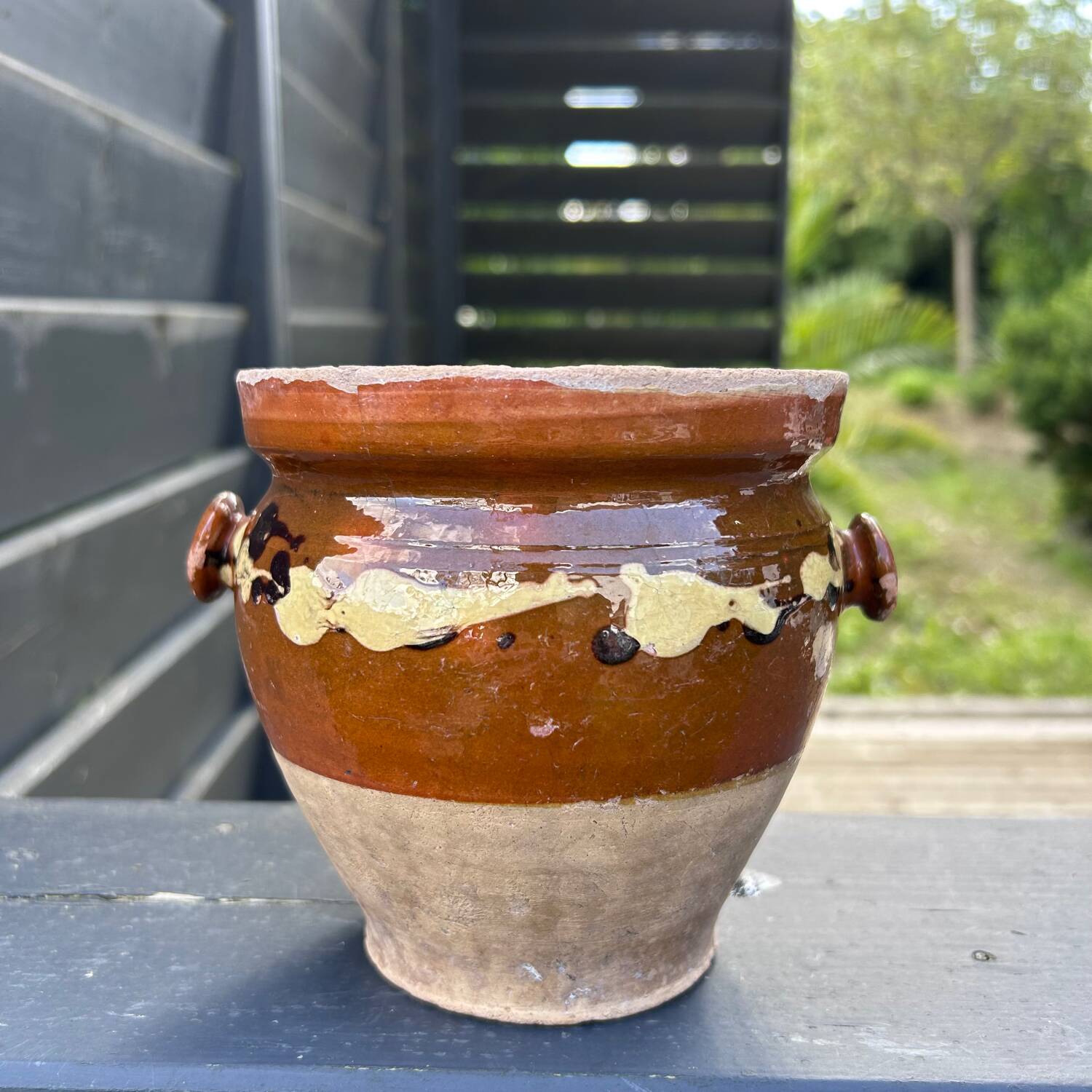 Small antique decorated jar