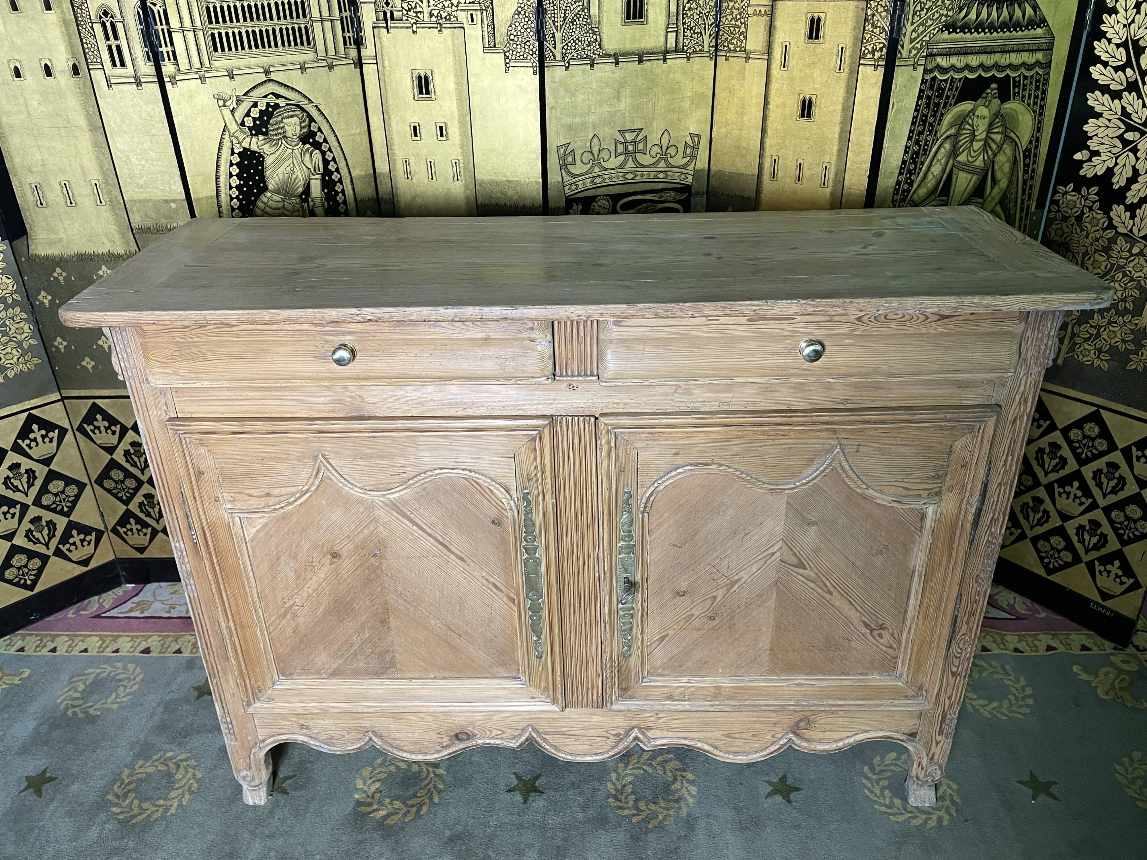 Buffet low fir Louis XV 1850 restored