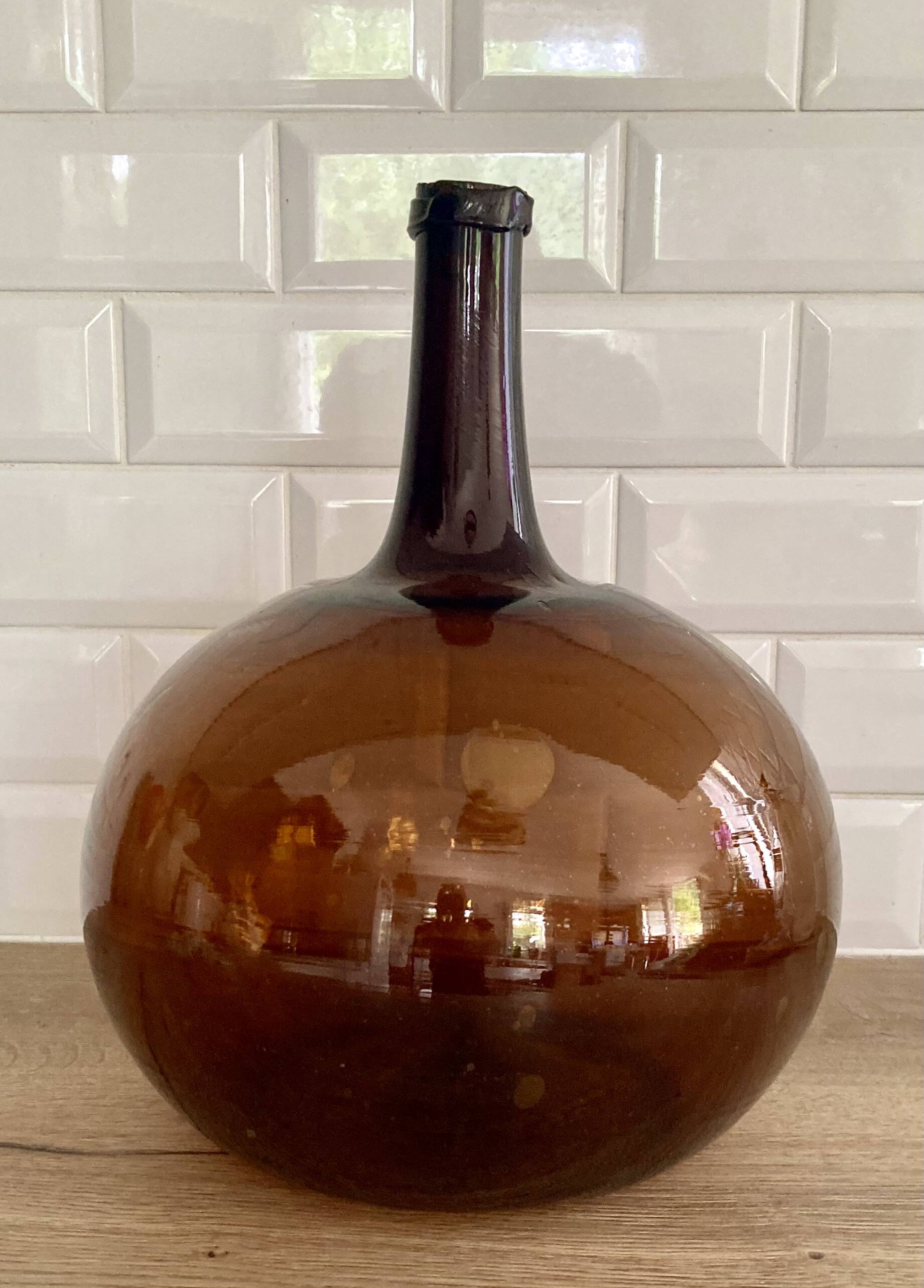 Amber demijohn from the end of 1800
