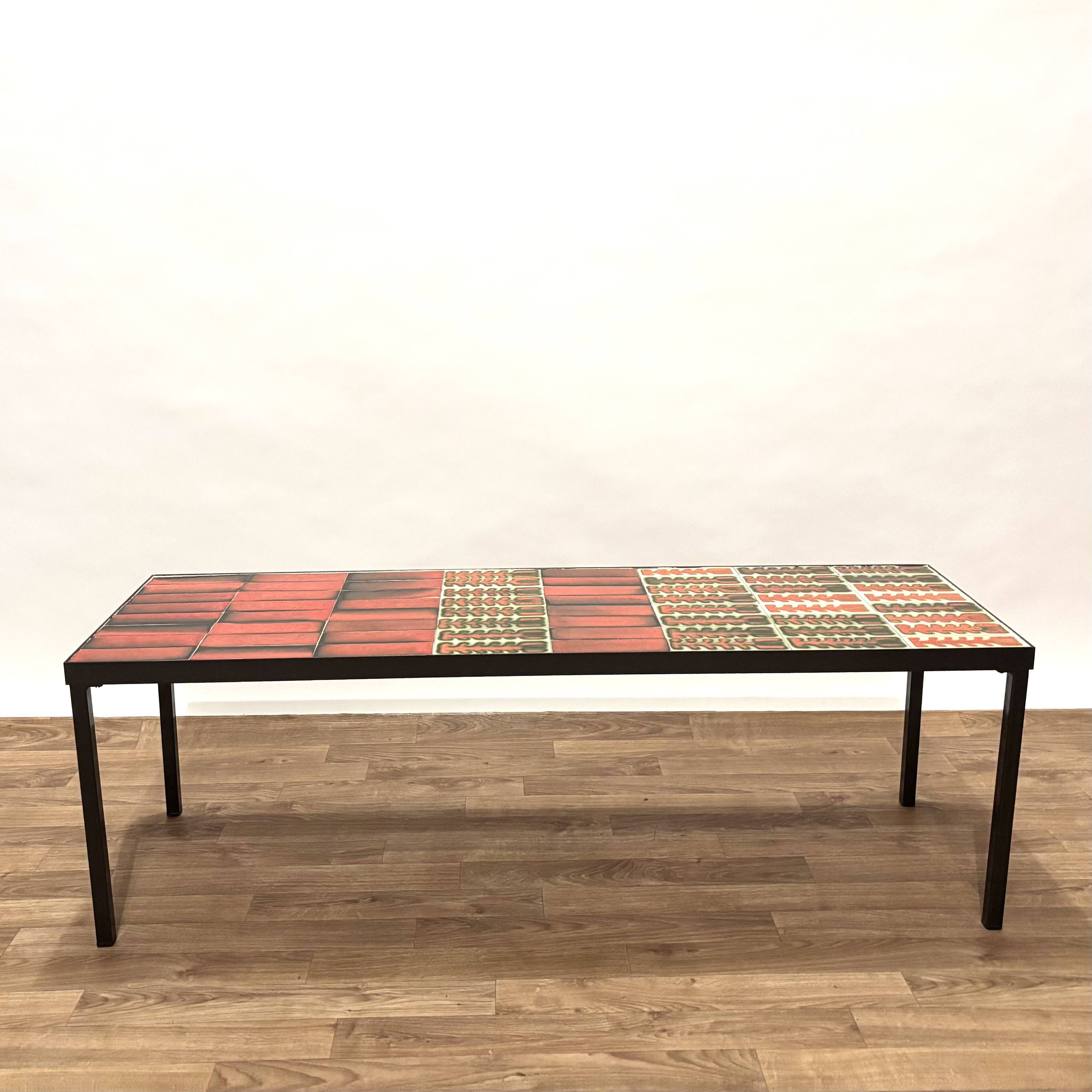 Table basse Roger Capron, années 70