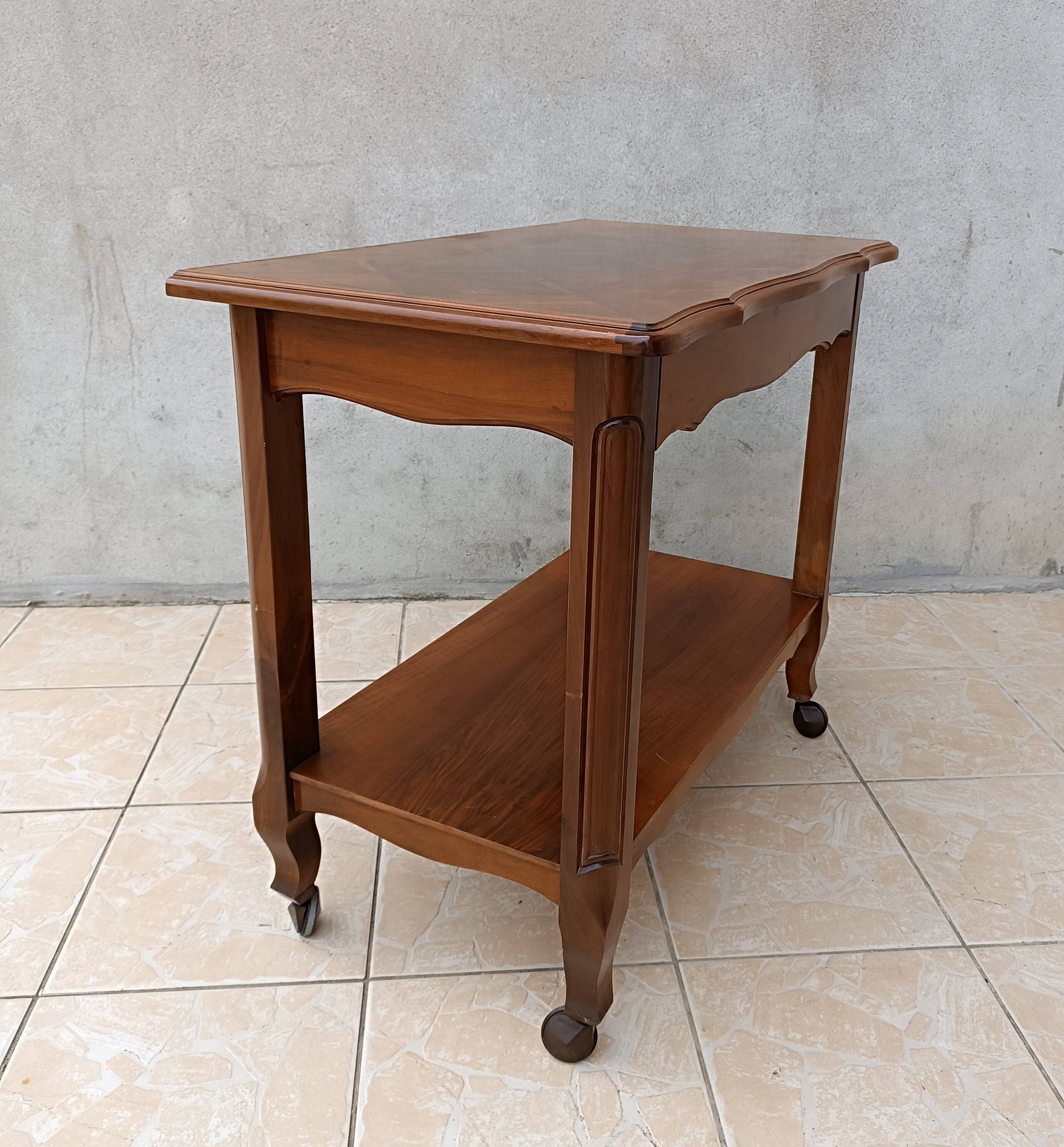 English-style cherrywood serving trolley