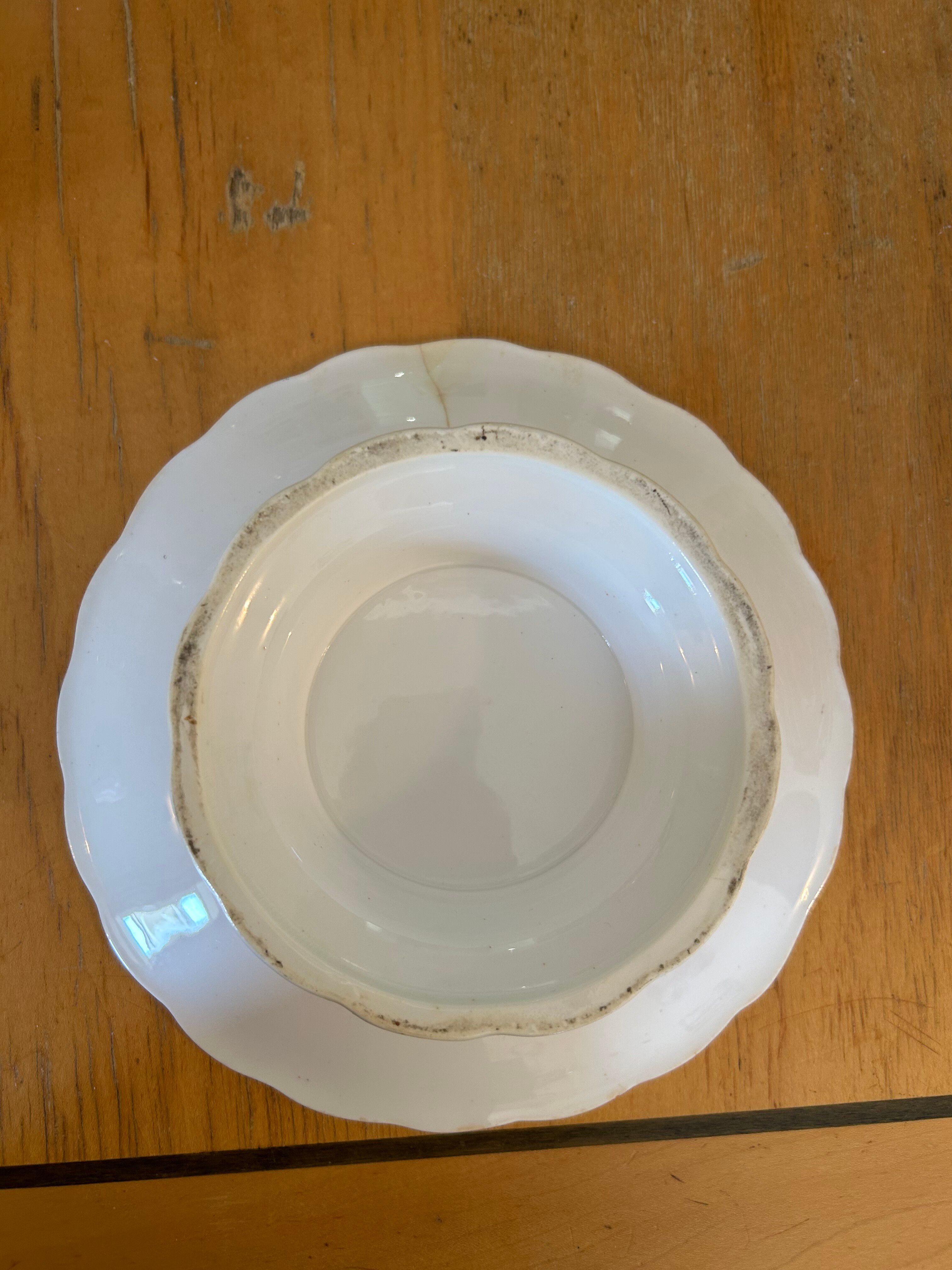 Vintage dessert service / antique in porcelain in colour