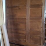 Vaisselier 4 portes en noyer