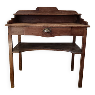 Dressing table