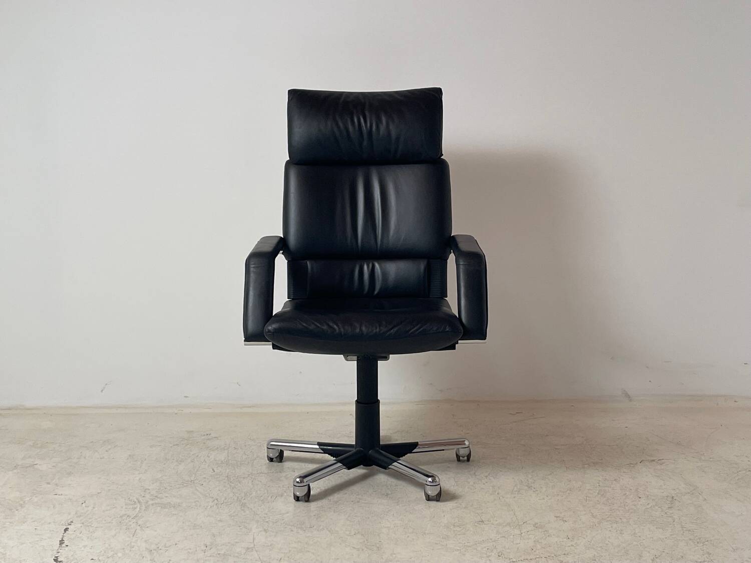 Vitra Mario Bellini office chair