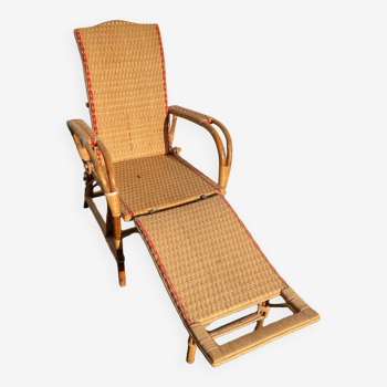 Rattan lounge chair