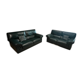 2 Texas green leather sofas