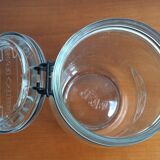 Old airtight jar RAC 1.5 liters