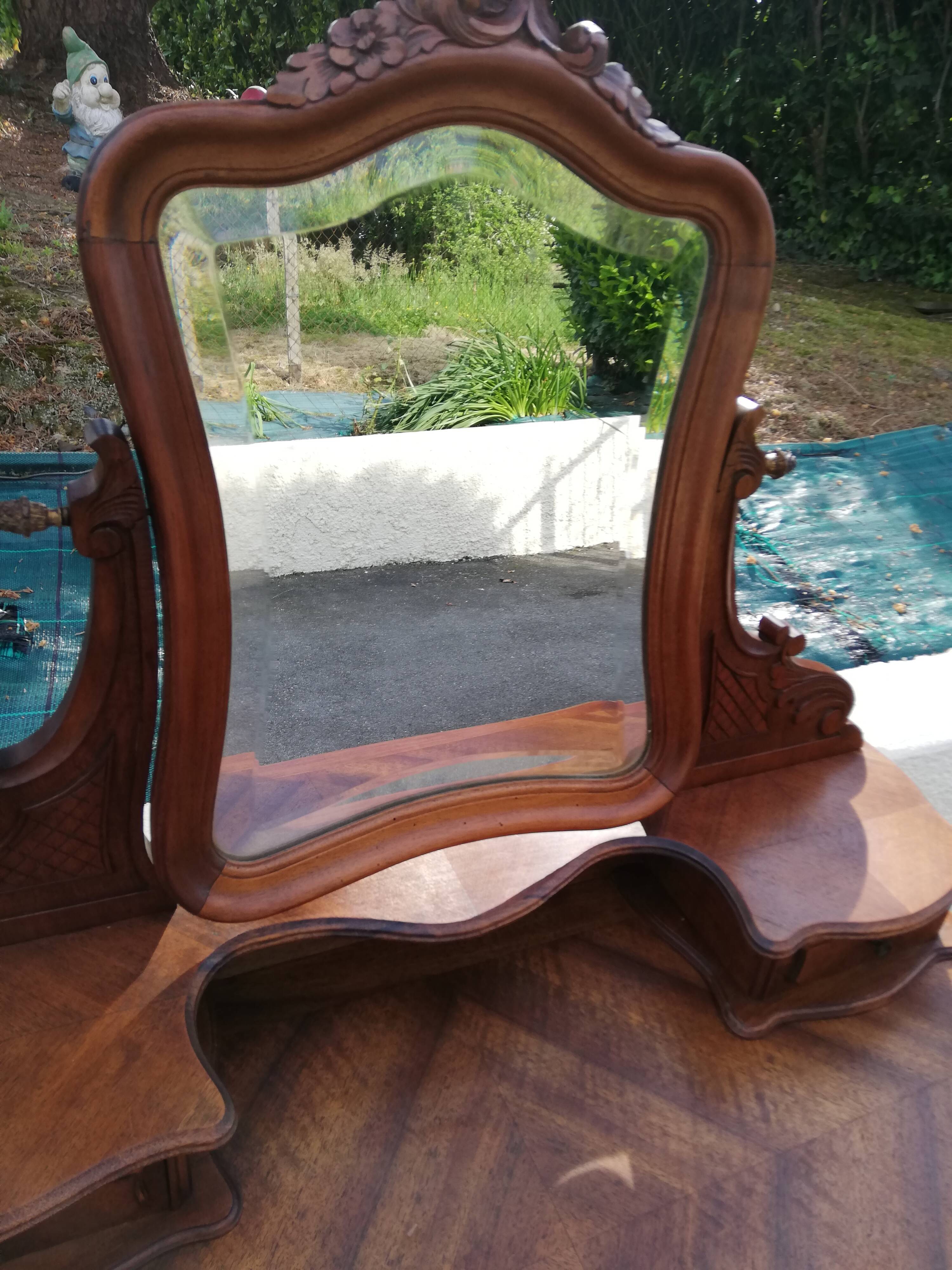 Louis XV style hairdresser