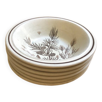 Set of six English Pinewood bowls