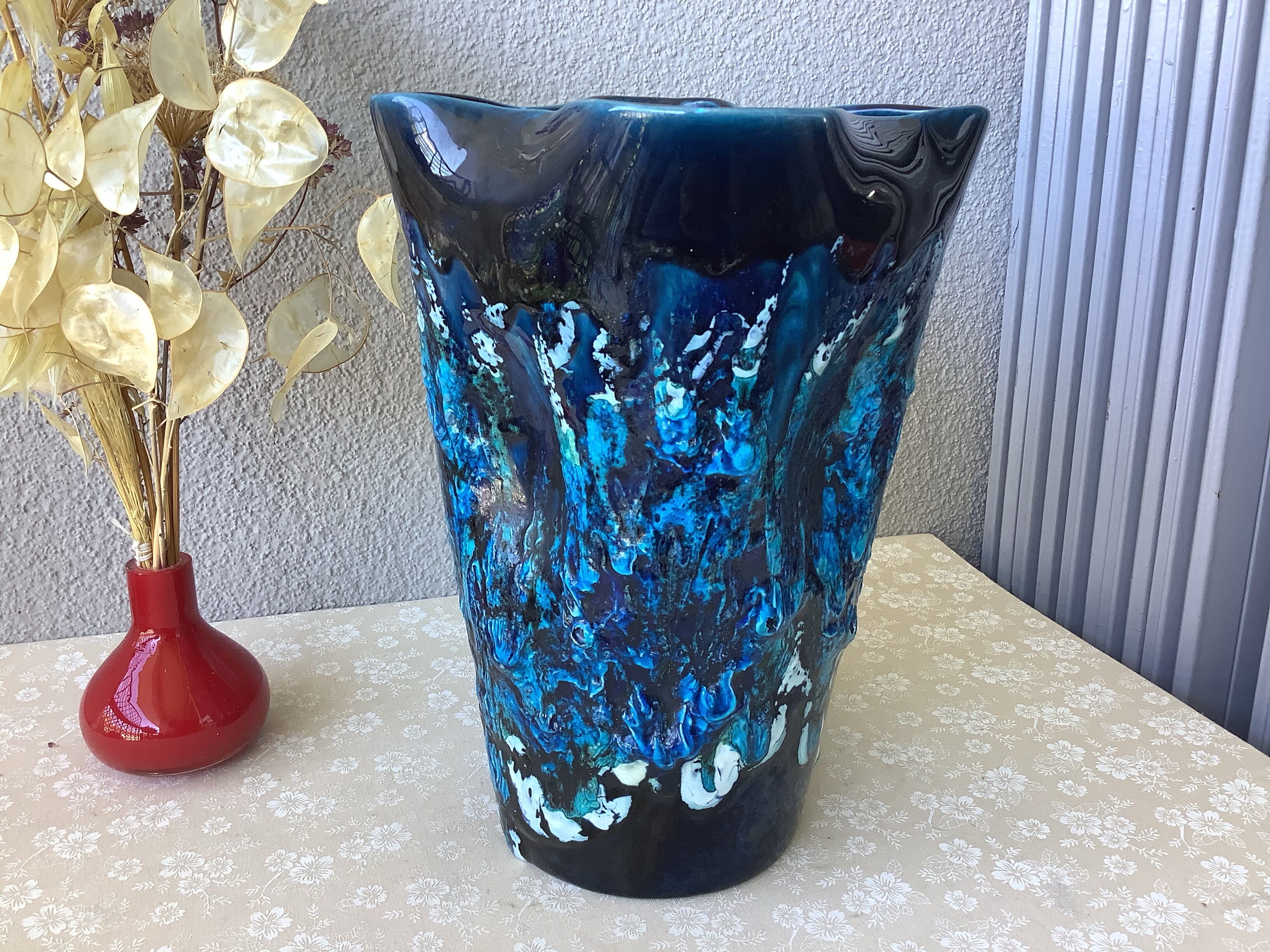 Vase fat lava Vallauris blue sea foam