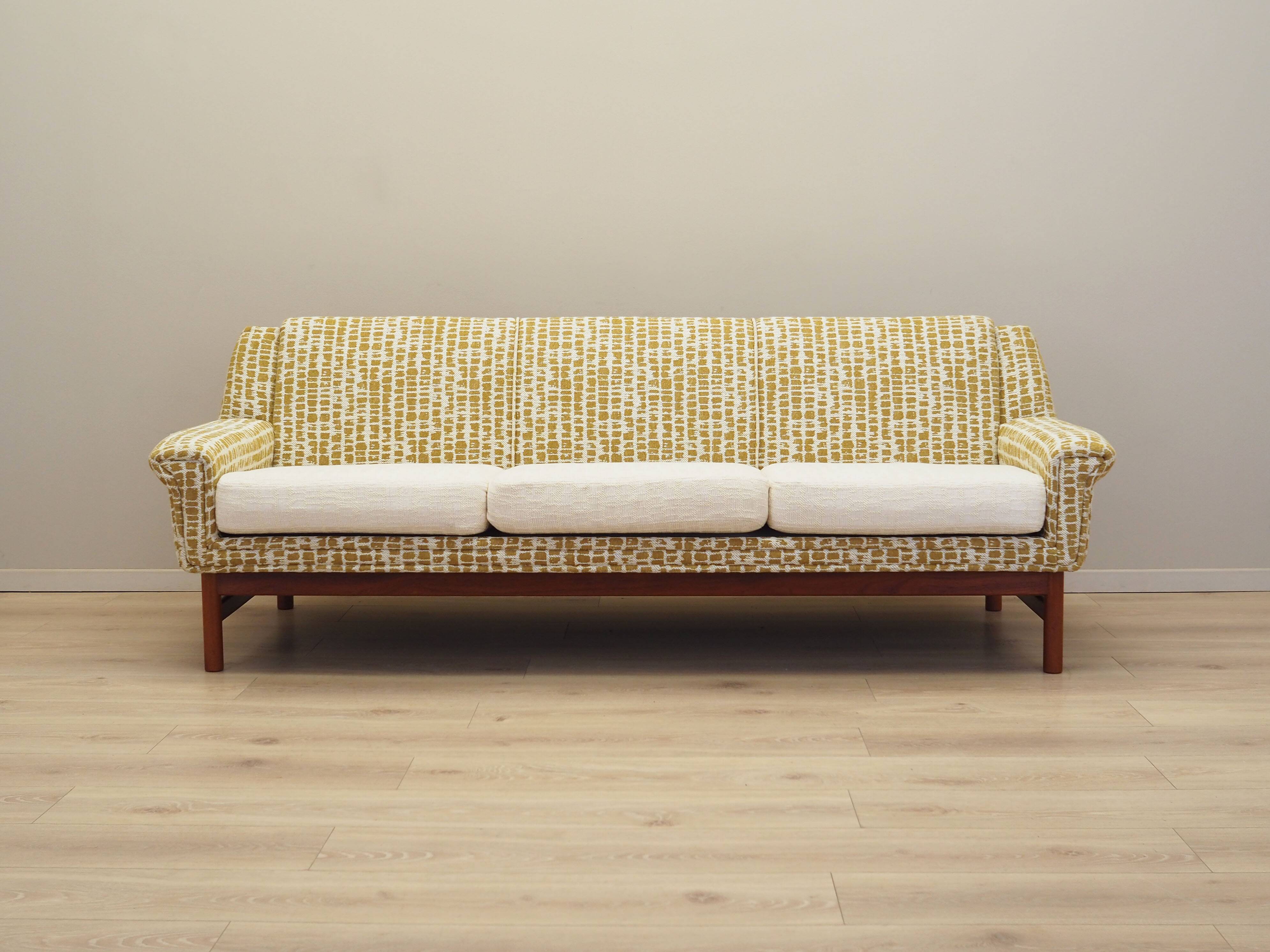 Three-seater sofa, Danish design, 1970s, production: Denmark