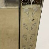 Venetian mirror with floral decoration pediment