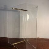 Plexiglass magazine rack