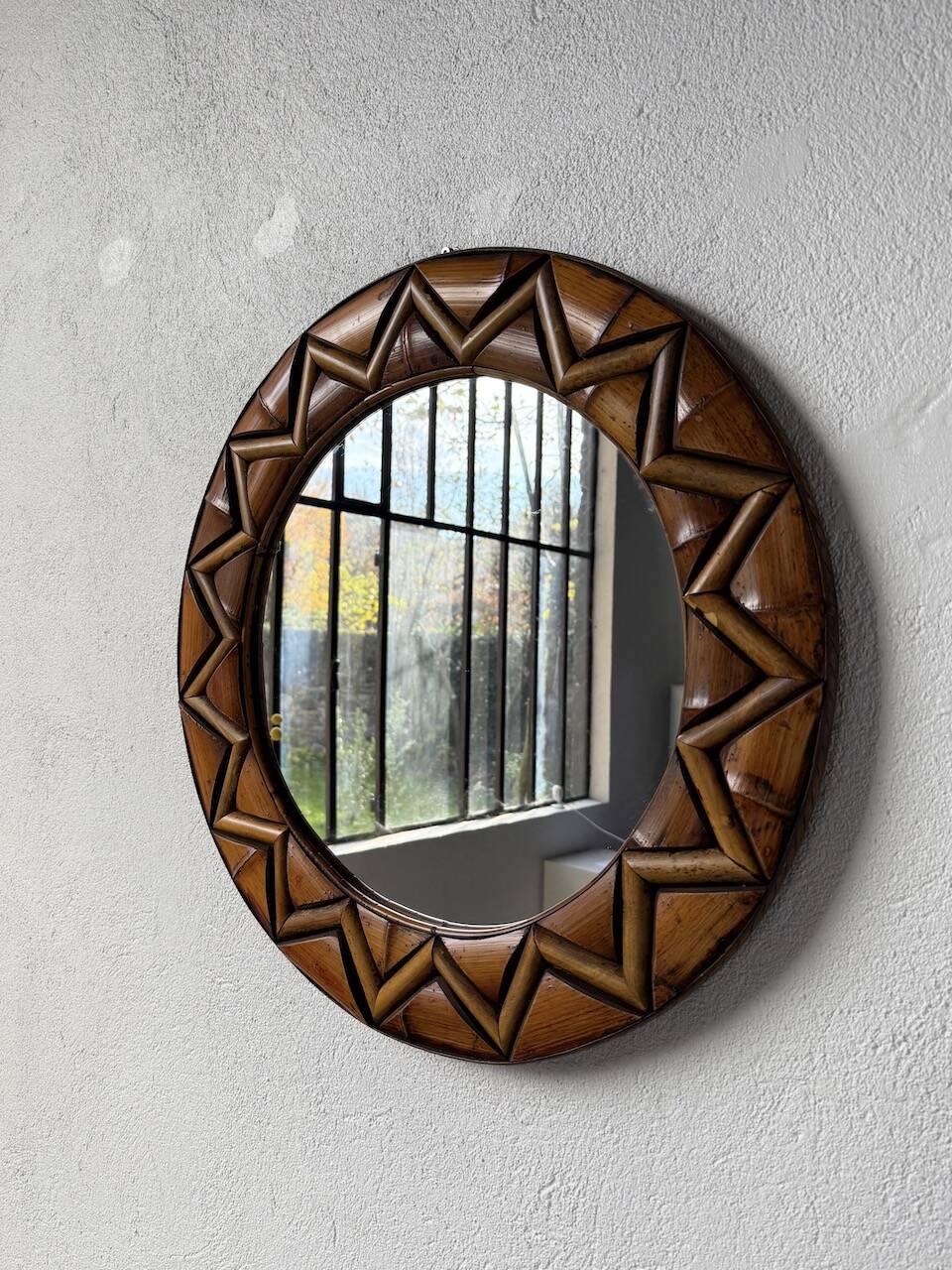 Round rattan mirror 1980