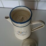 Vintage enamelled sheet coffee maker