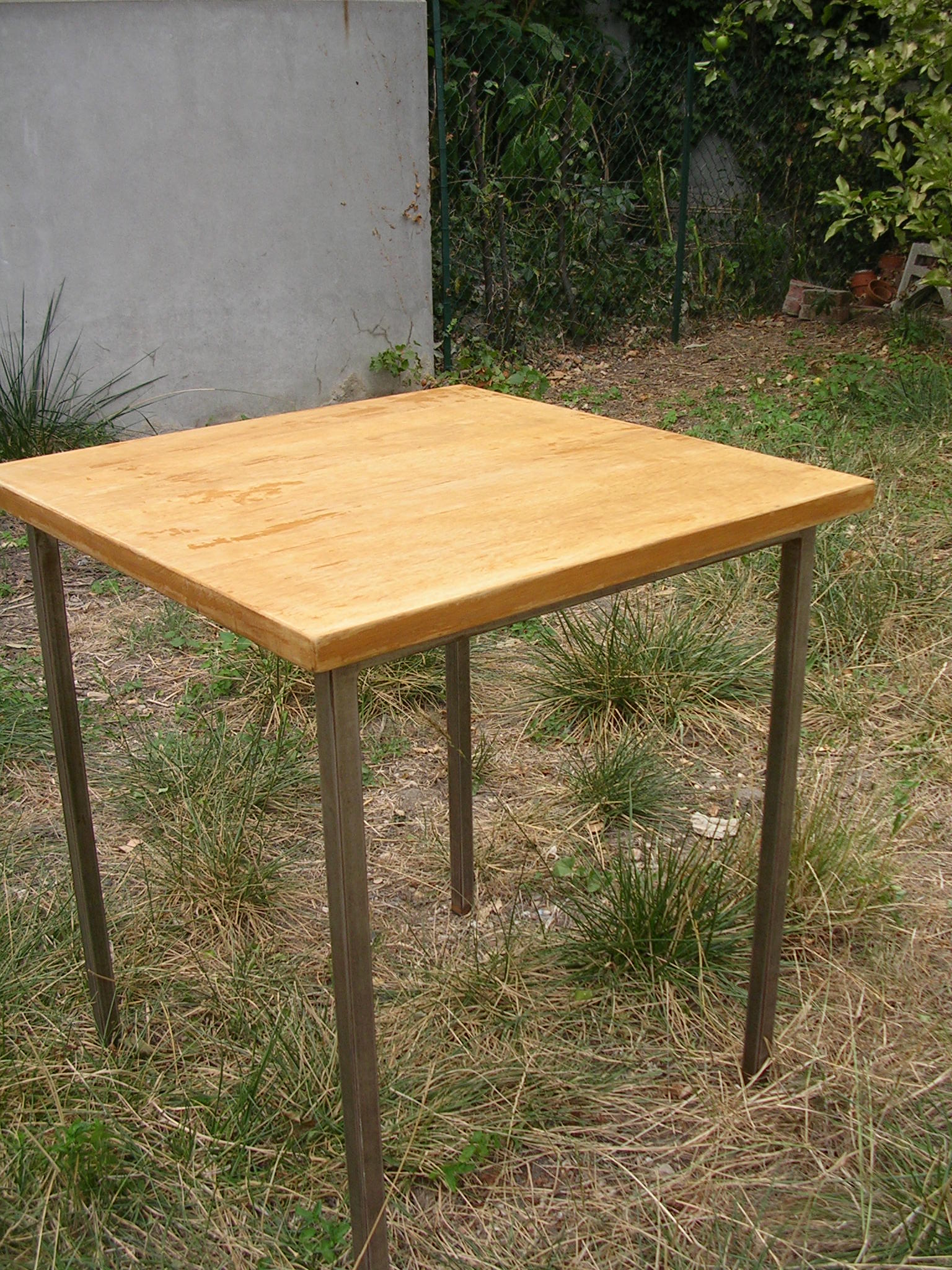 4 tables 1960 wood and metal