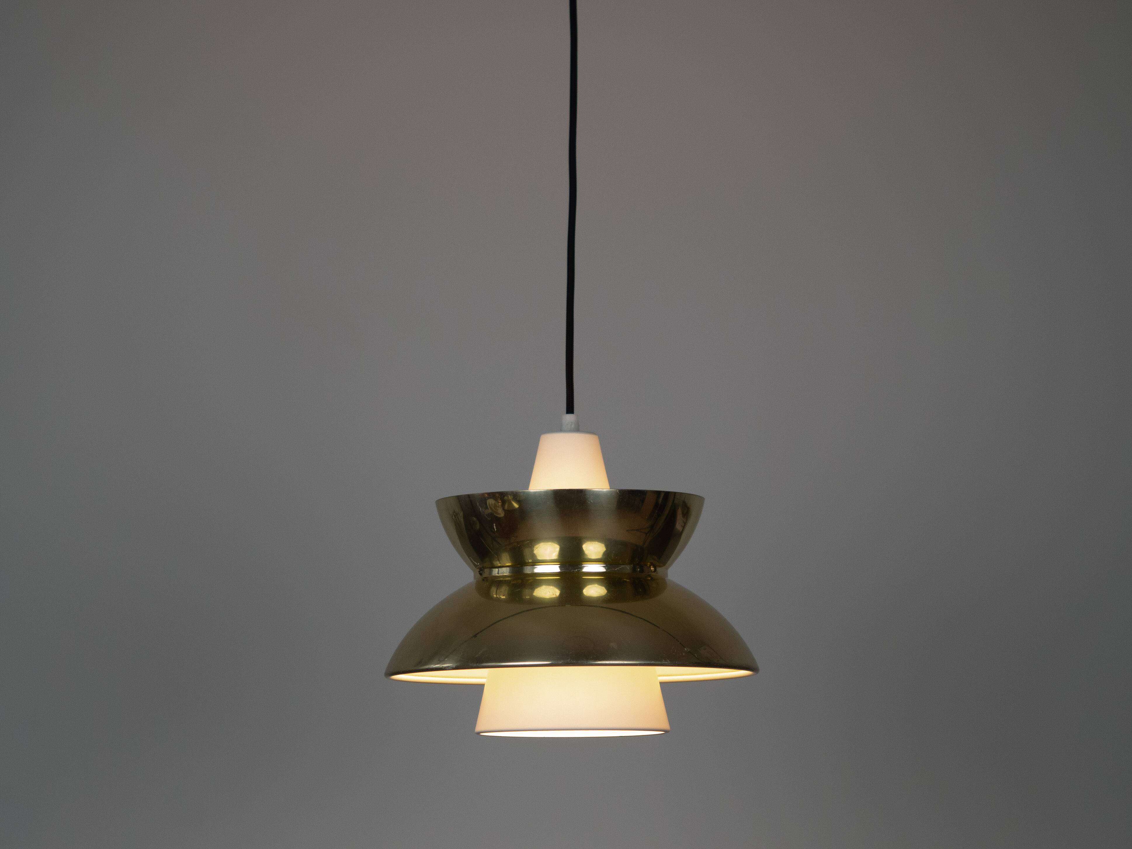 Pair of 2 Danish vintage lamps Doo Wop by Henning Klok, Louis Poulsen, 1940