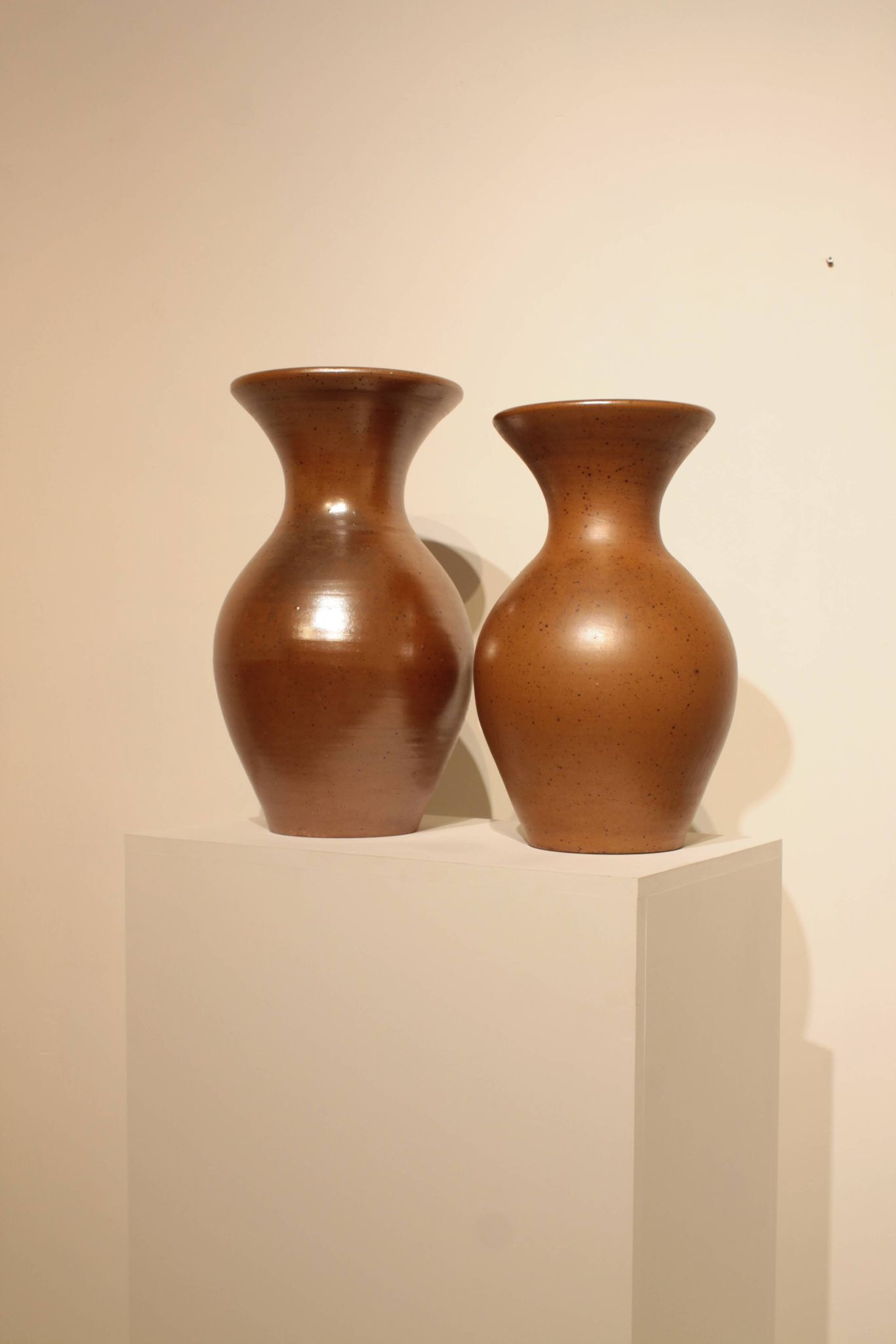 Important vase en grès irisé