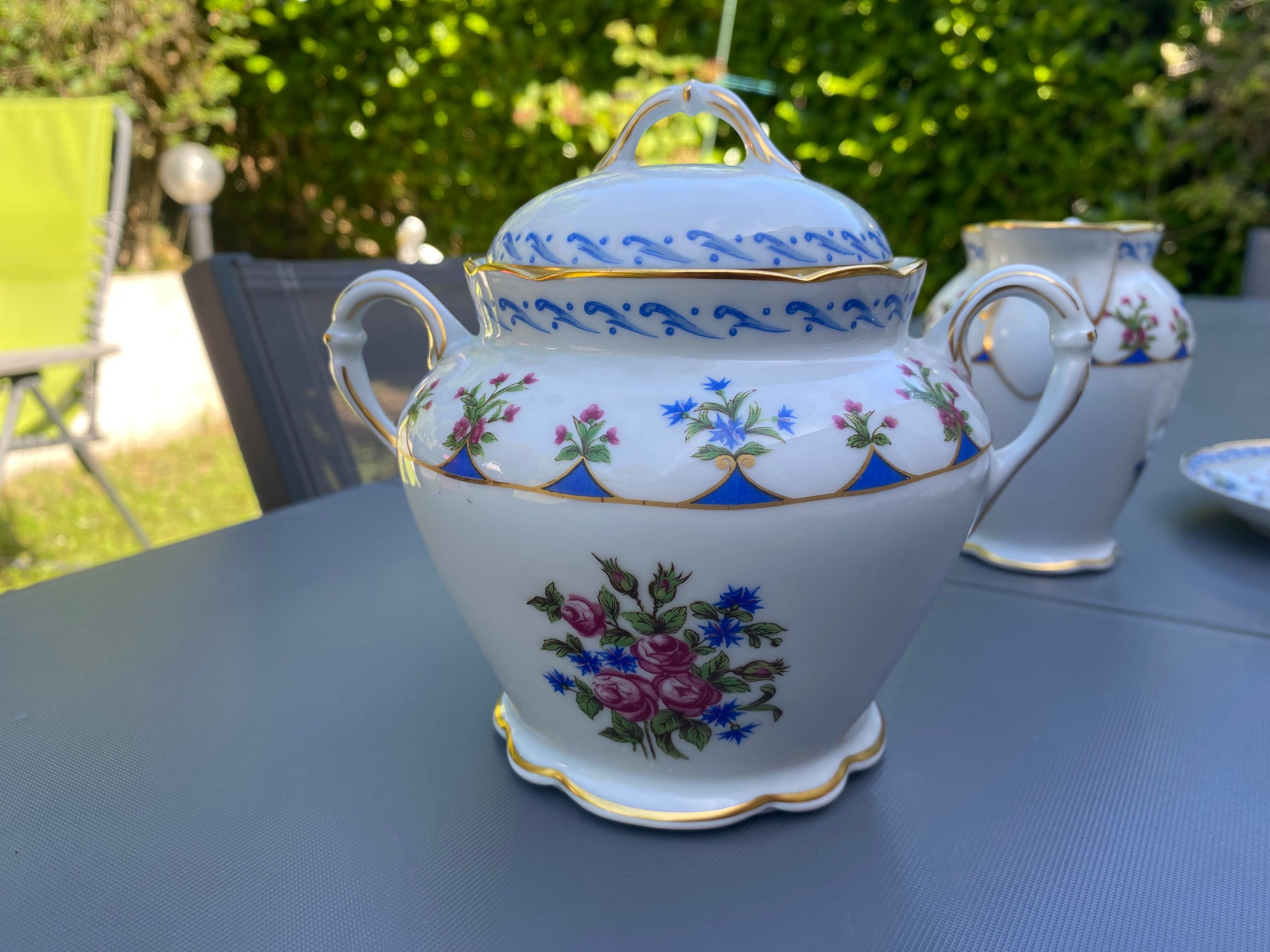 Porcelain coffee service Bernardaud model Chateaubriand Limoges