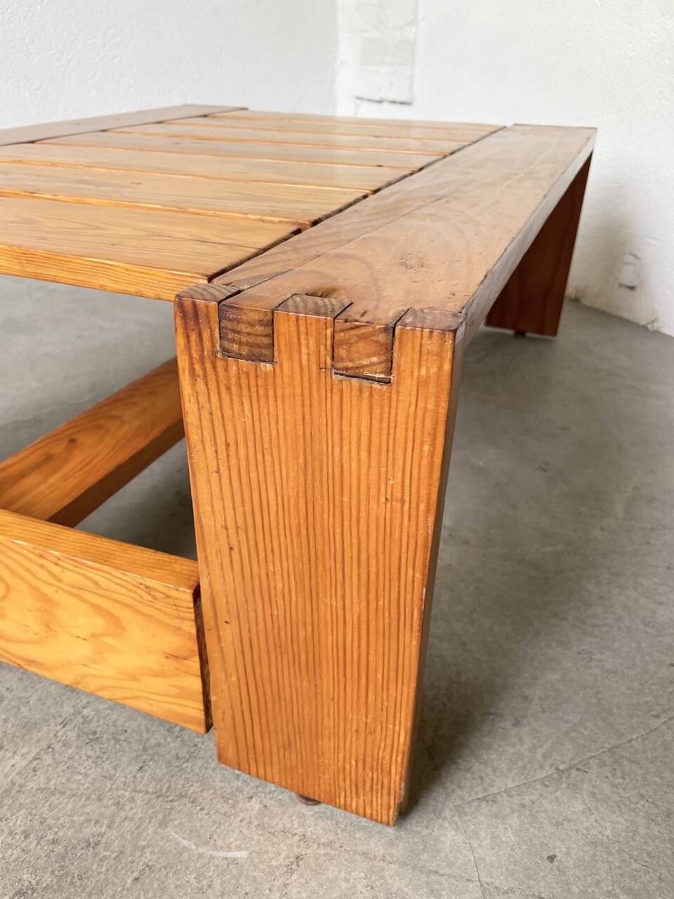 70s pine table regain