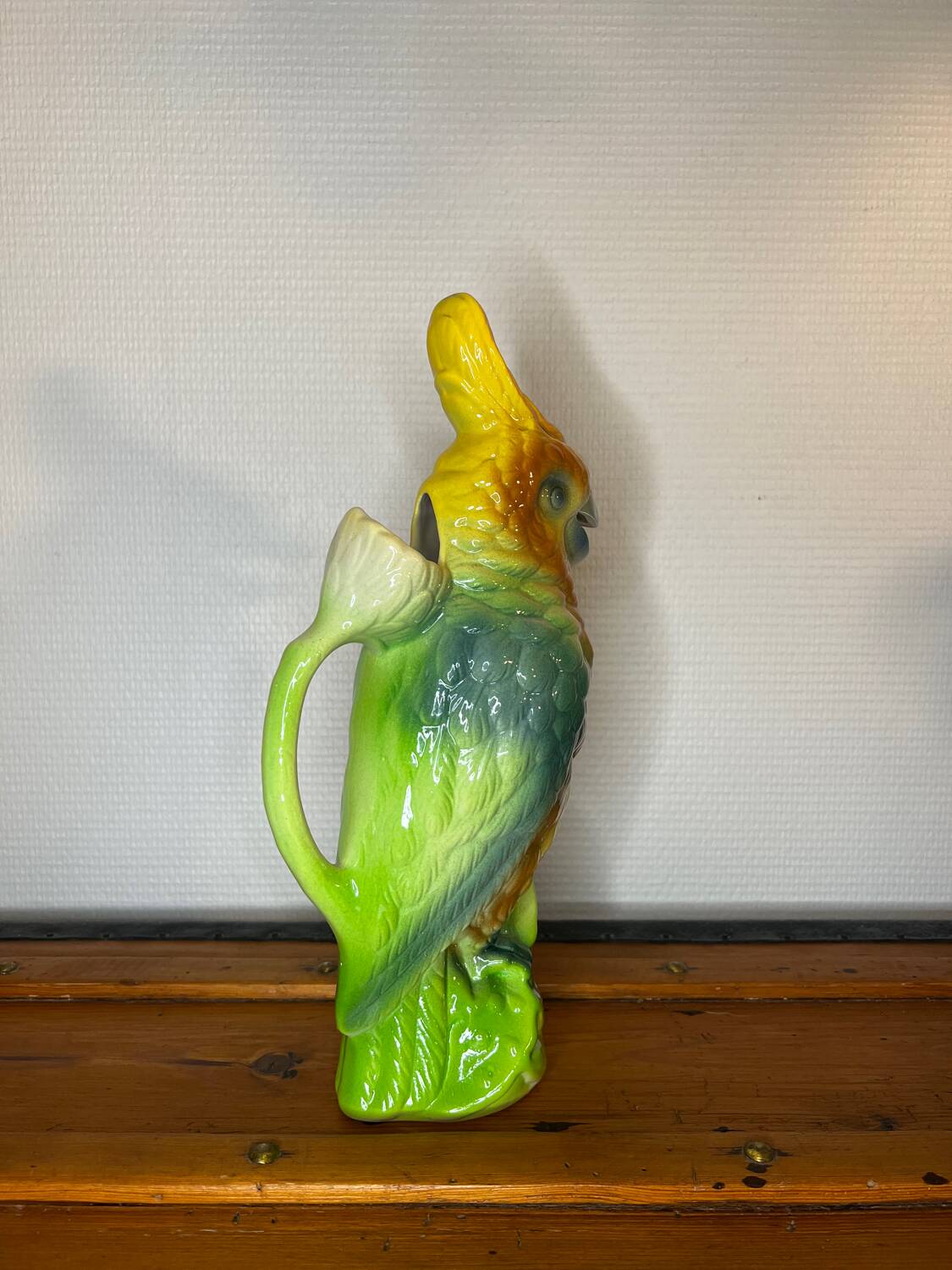 Saint Clément's barbotine parrot