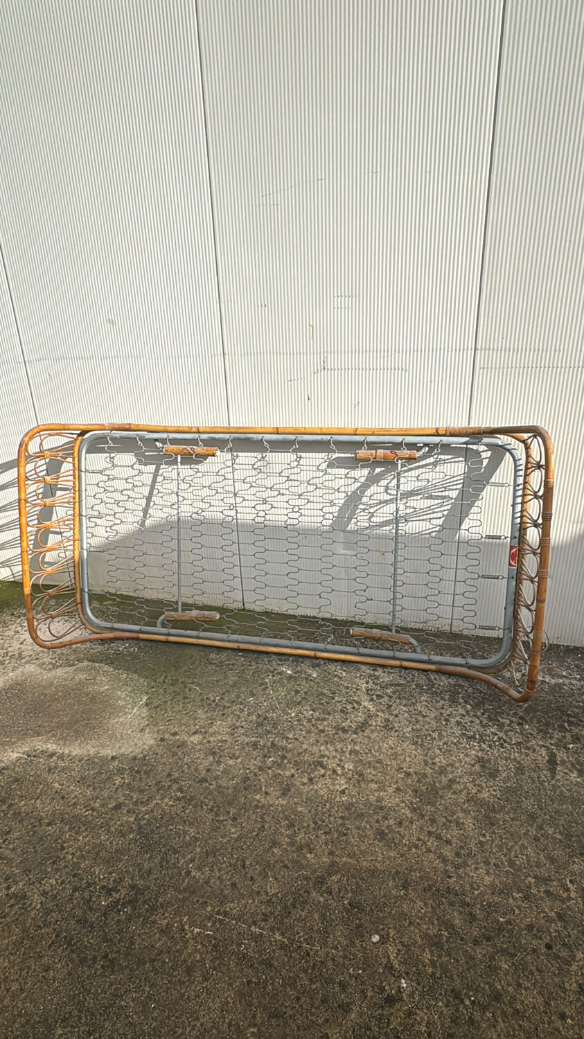 Vintage rattan bed 90x190cm