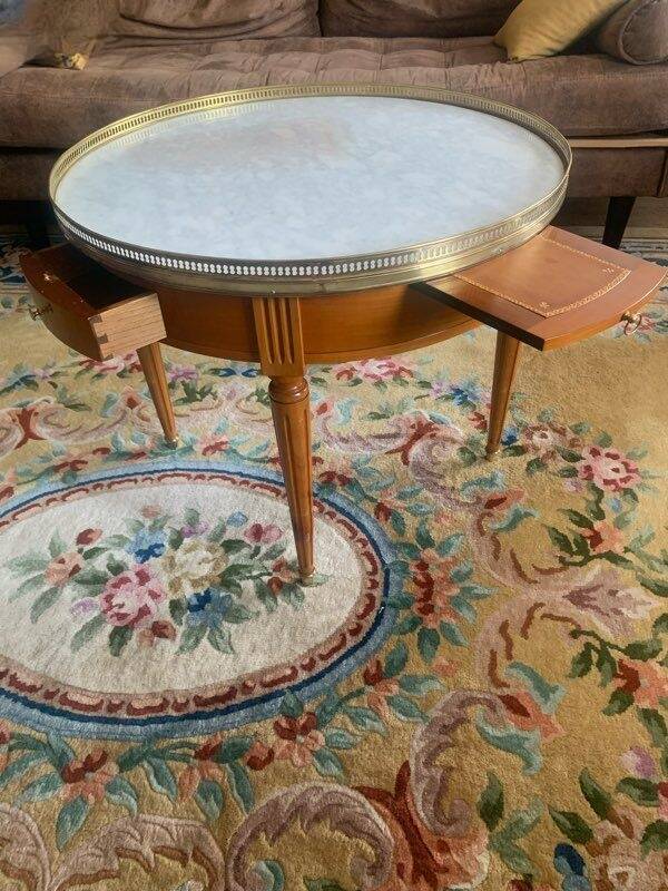 Bouillotte table in Louis XVI style