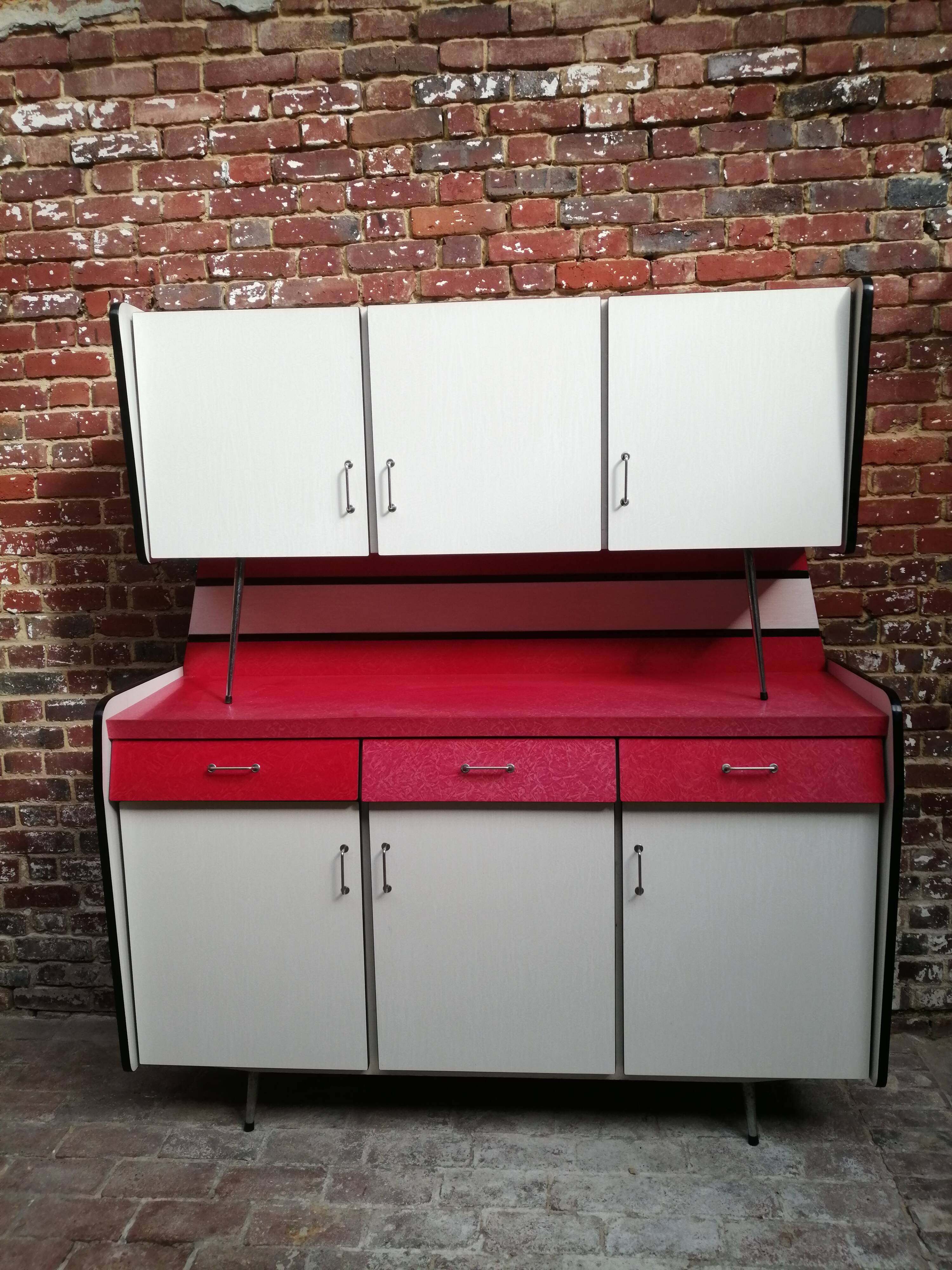 Kitchen buffet in formica 50s