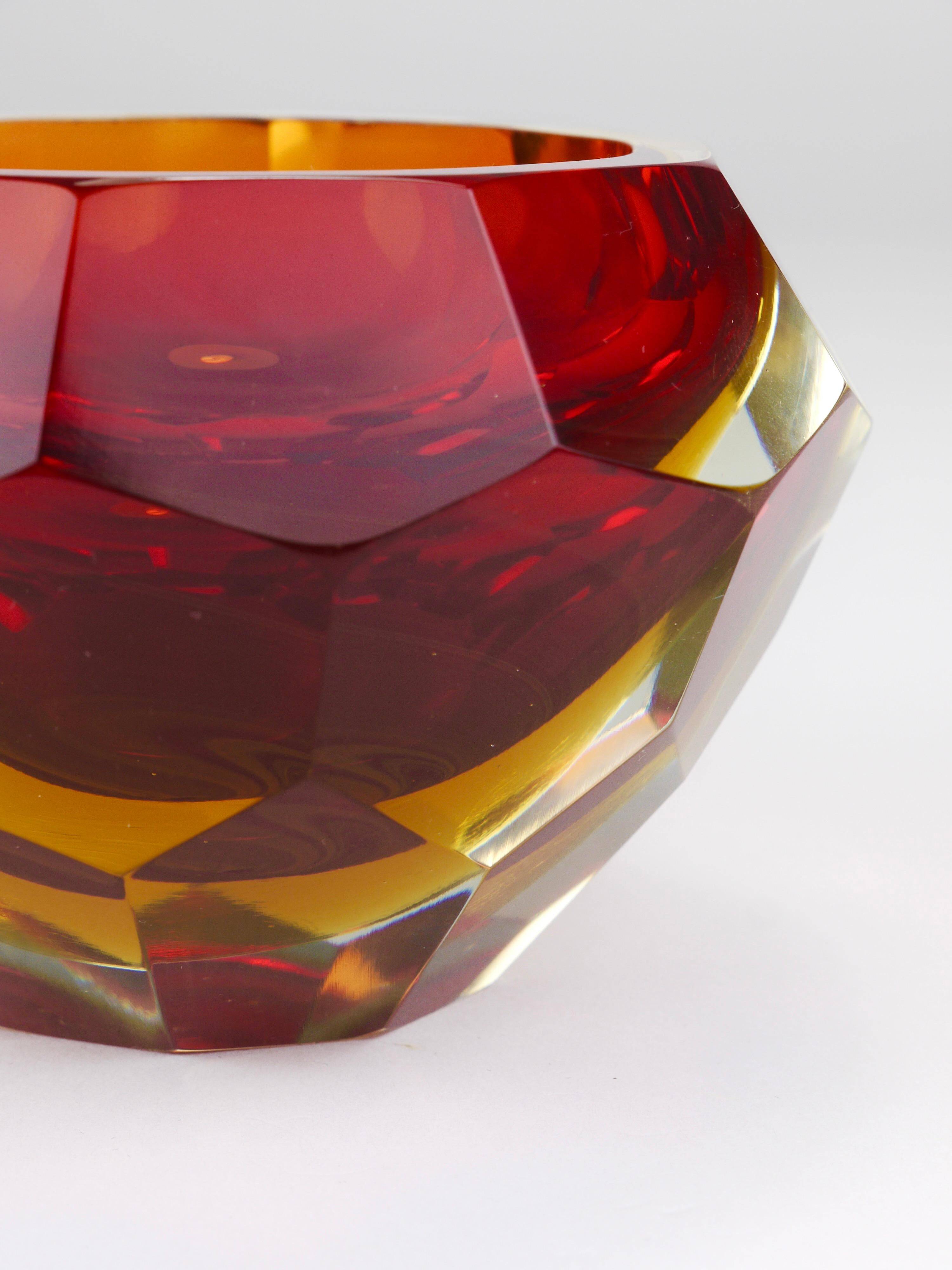 Mandruzzato Sommerso Bol Facetté en Verre Murano pour Caviar, Italie, 1960s